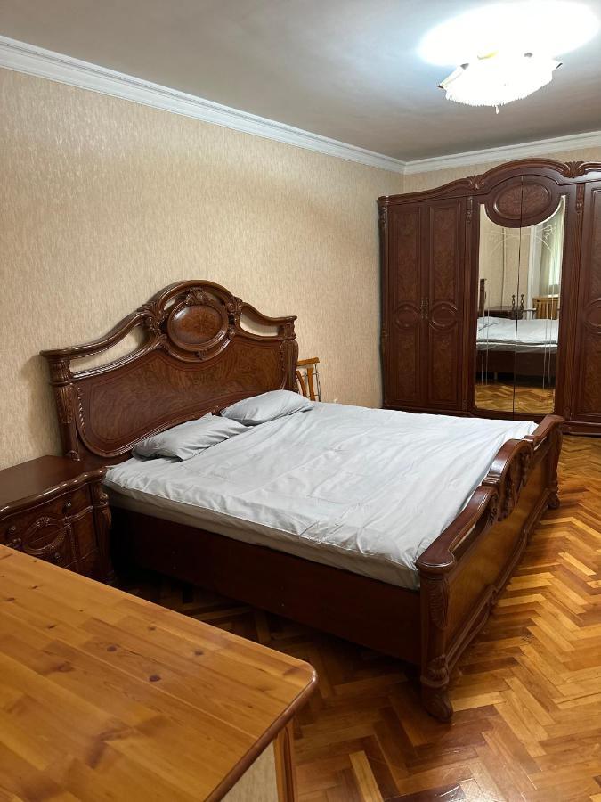 Апартаменты У Парка Голубые Купола И Цум Apartments At Blue Dome Park Taschkent Exterior foto